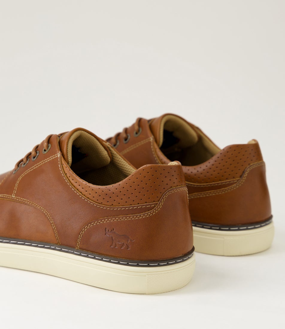 Border Tan Leather Sneakers
