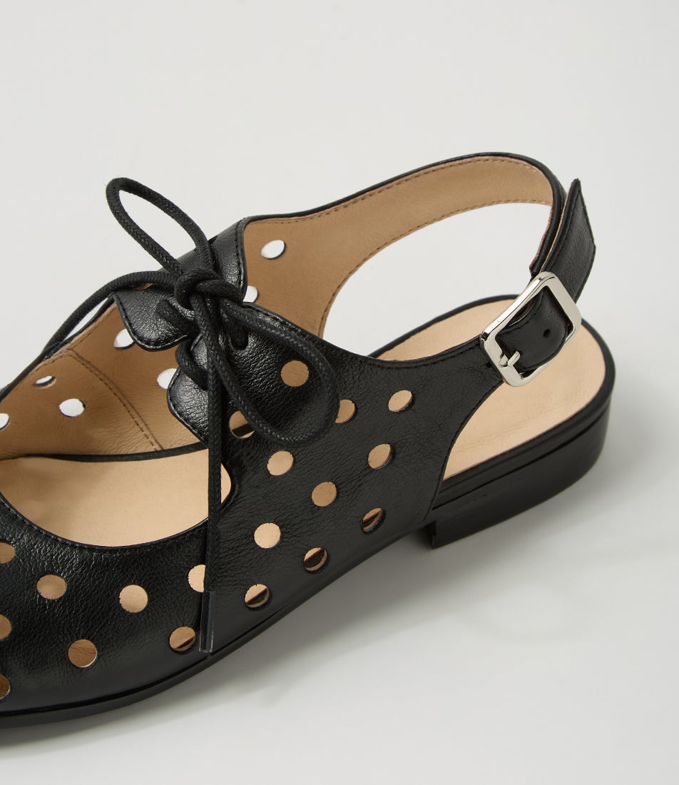 Gemma Black Leather Flat Shoes