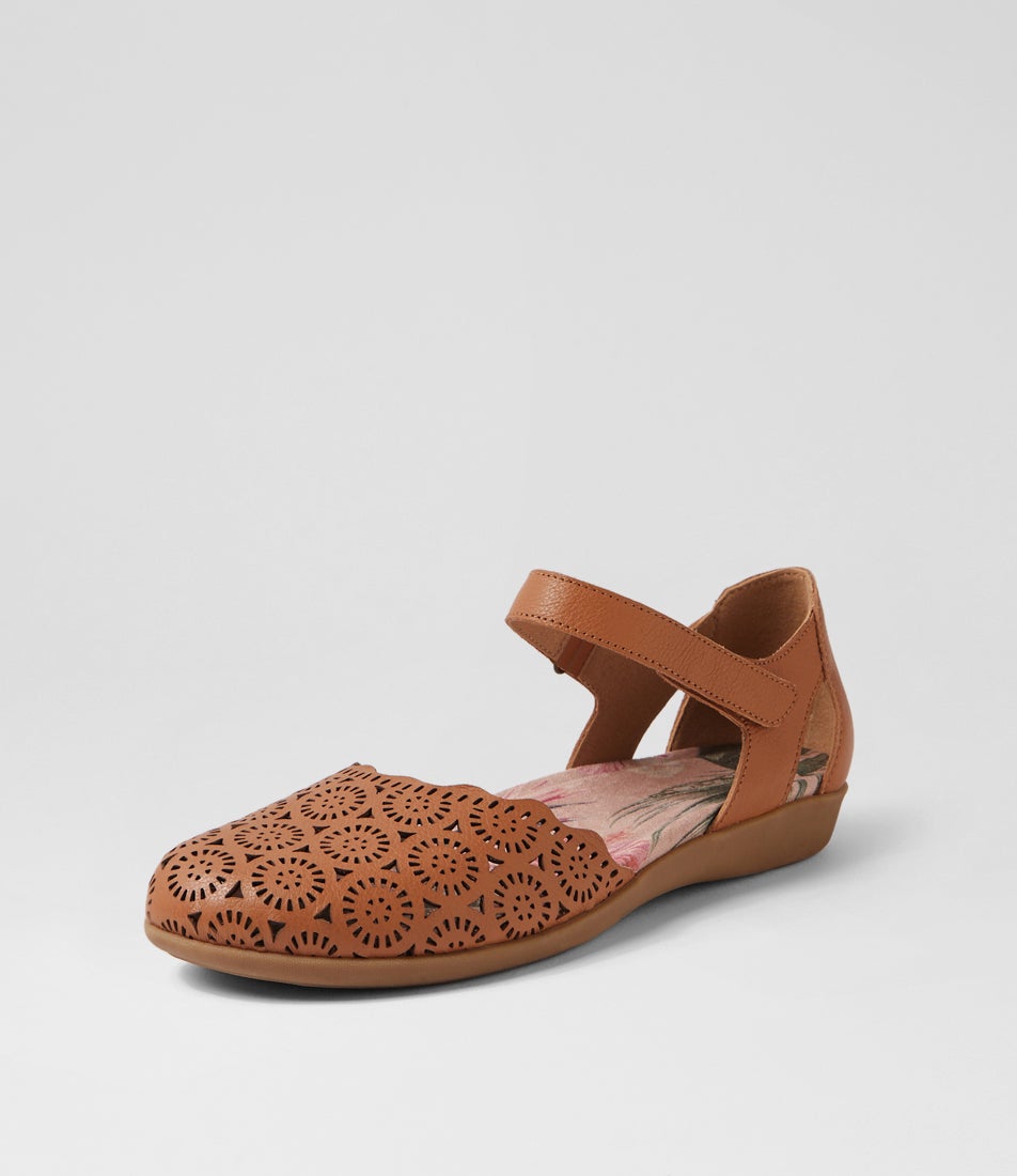 Charlee Tan Leather Flat Shoes