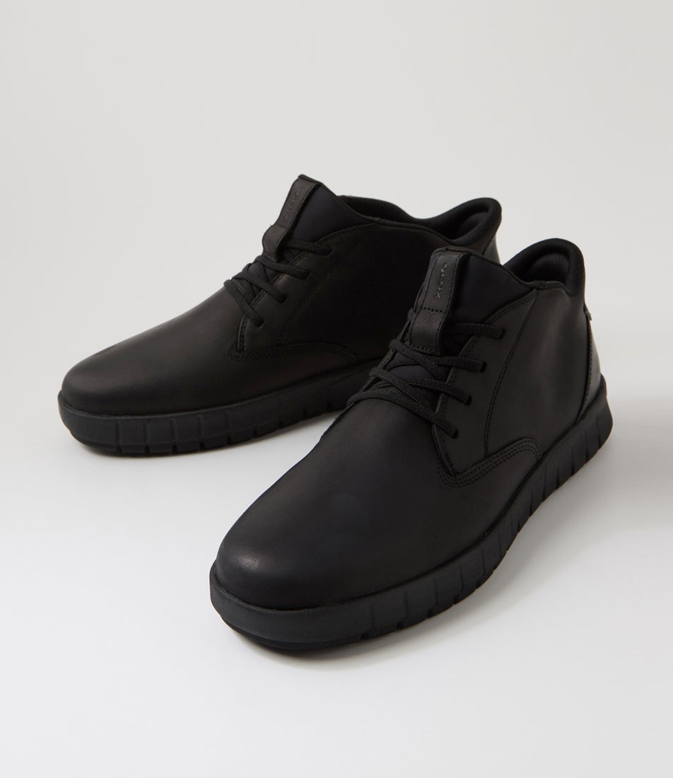 U Flextride Plus Hi Black Leather Lace Up Boots