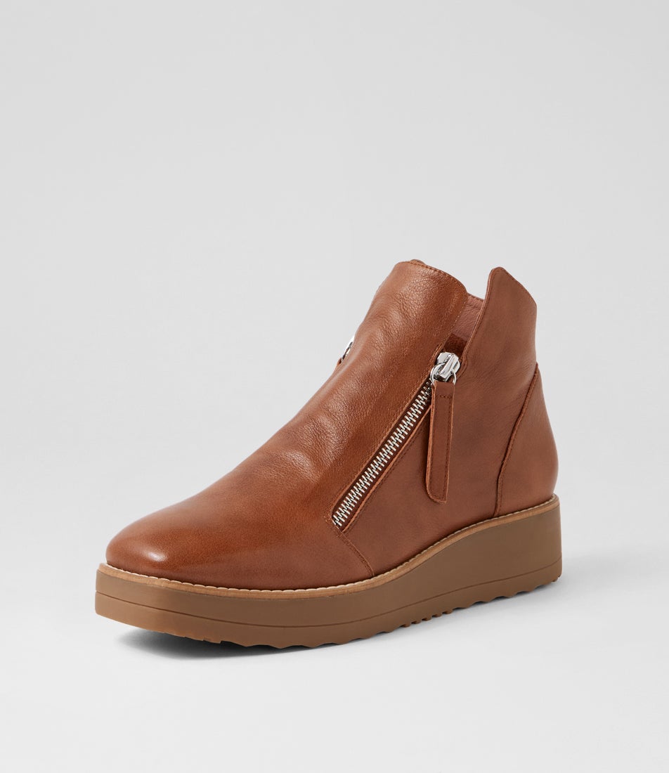 Dosta Whiskey Light Choc Leather Ankle Boots