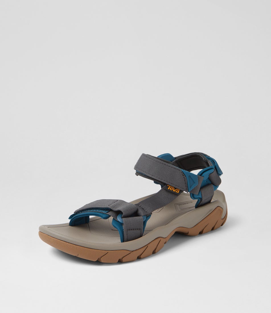 M Terra Fi 5 Universal Unexplored Fabric Sandals