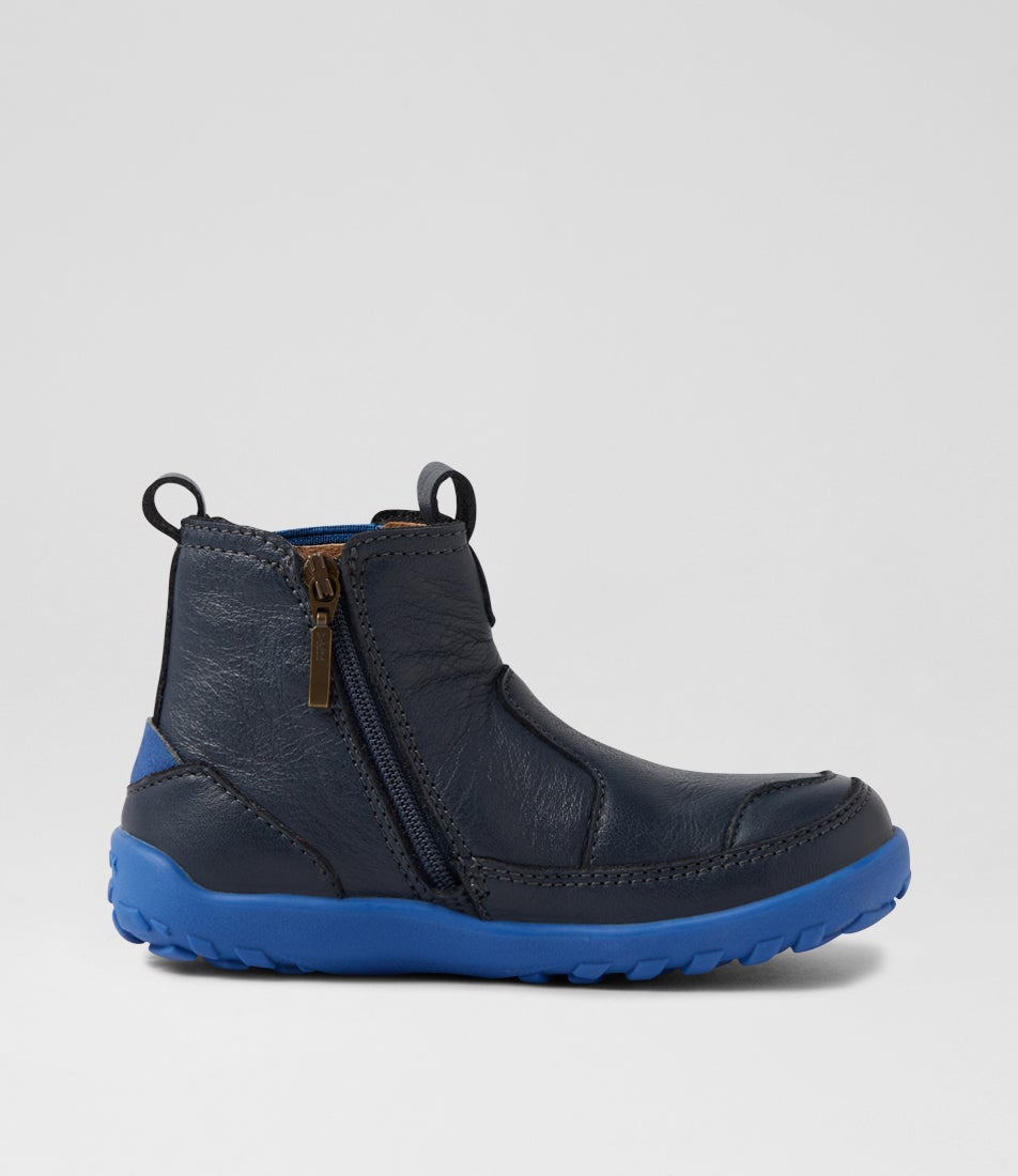 Iw Trail Navy Leather Ankle Boots