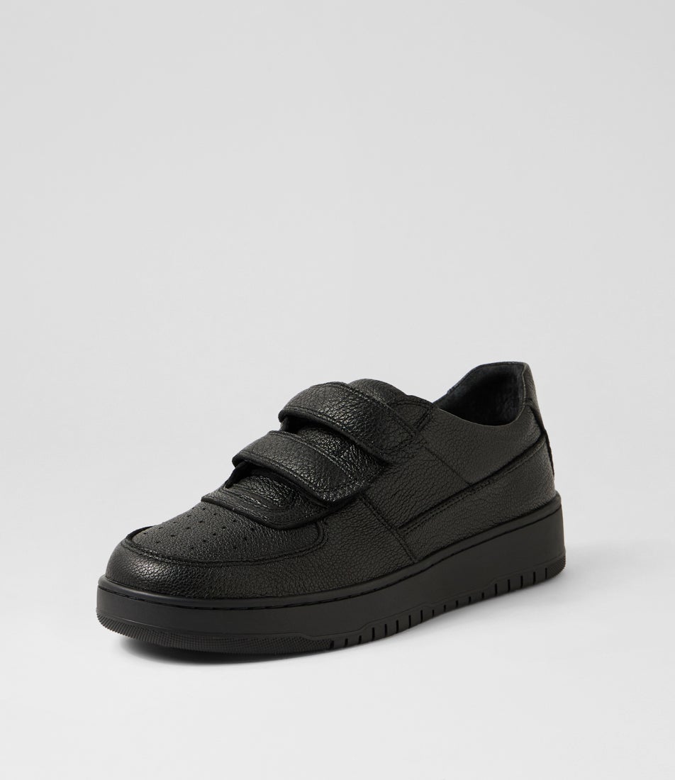 Happens Xw Black Leather Sneakers