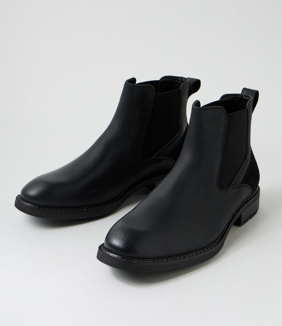 League Black Leather Chelsea Boots