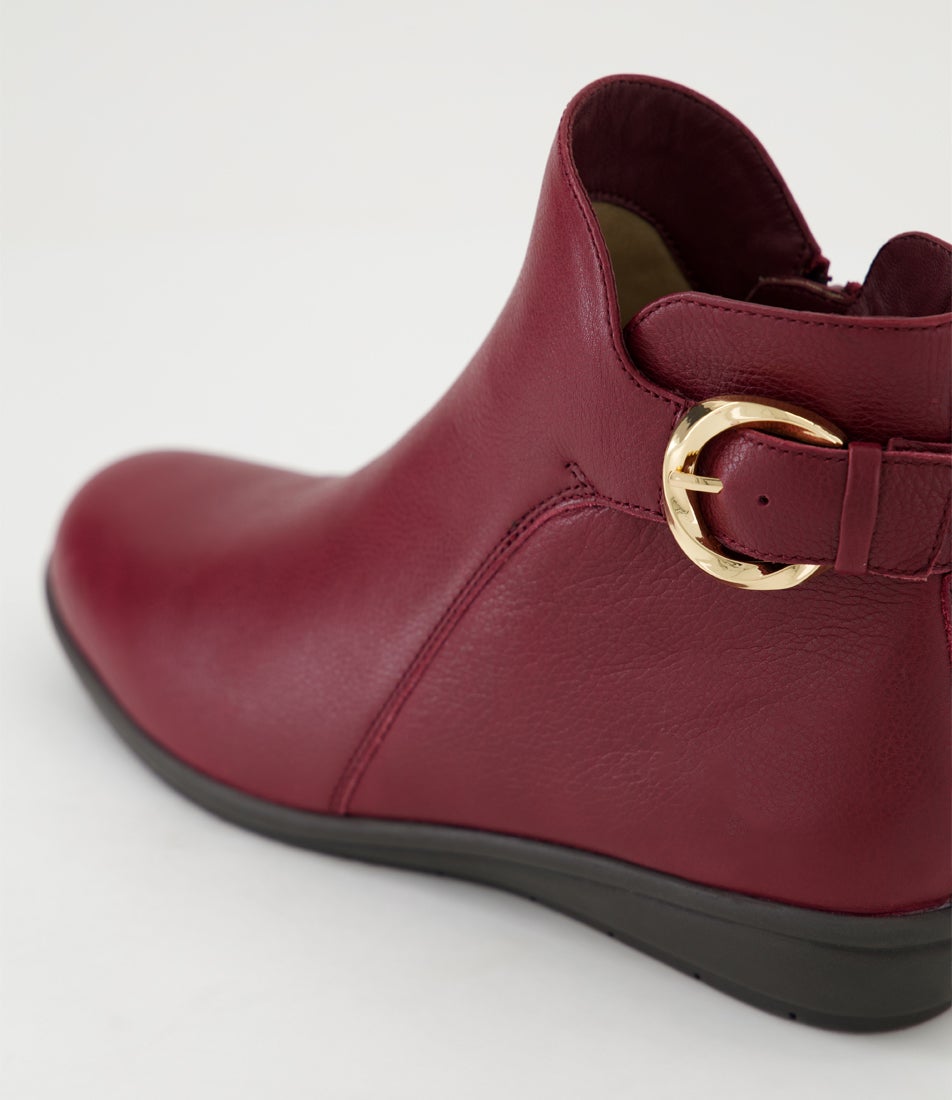Fantastica Merlot Leather Ankle Boots
