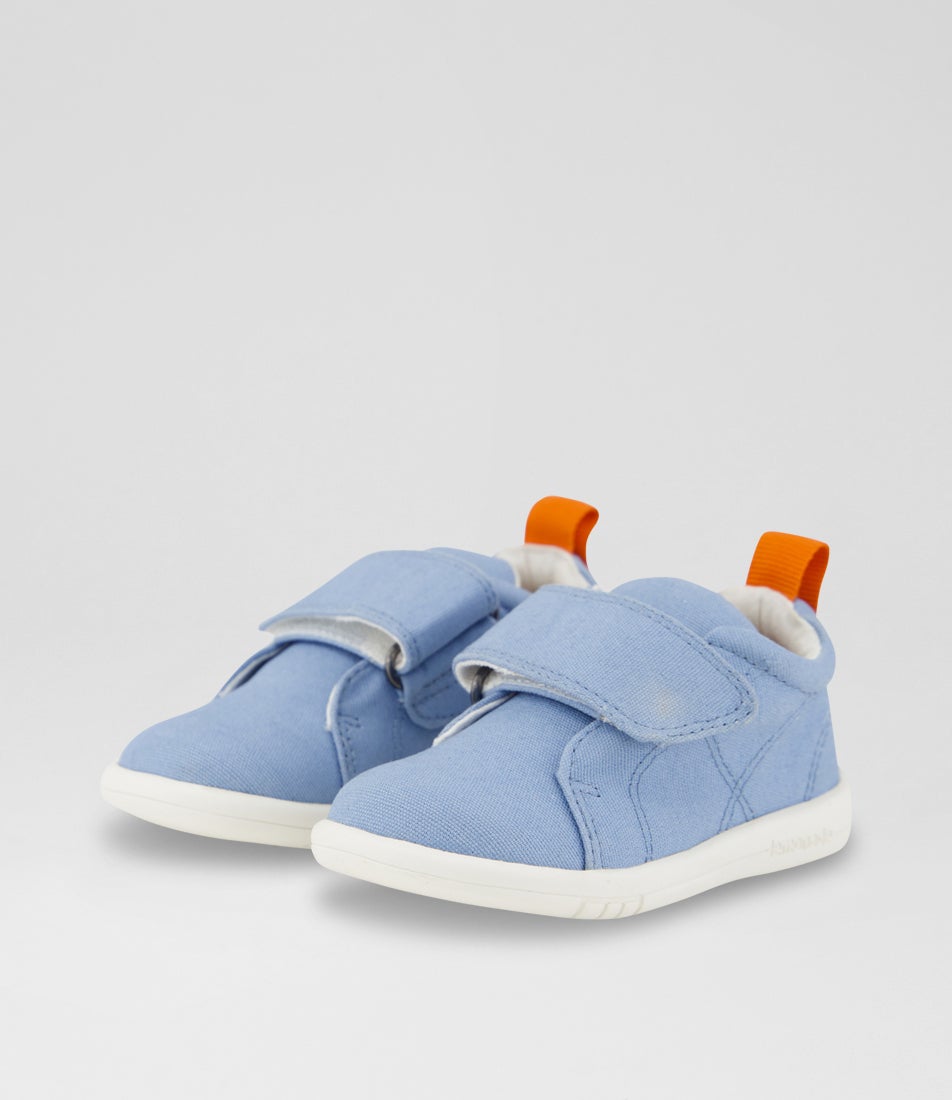 Wolfie Infant Frostie Canvas Sneakers