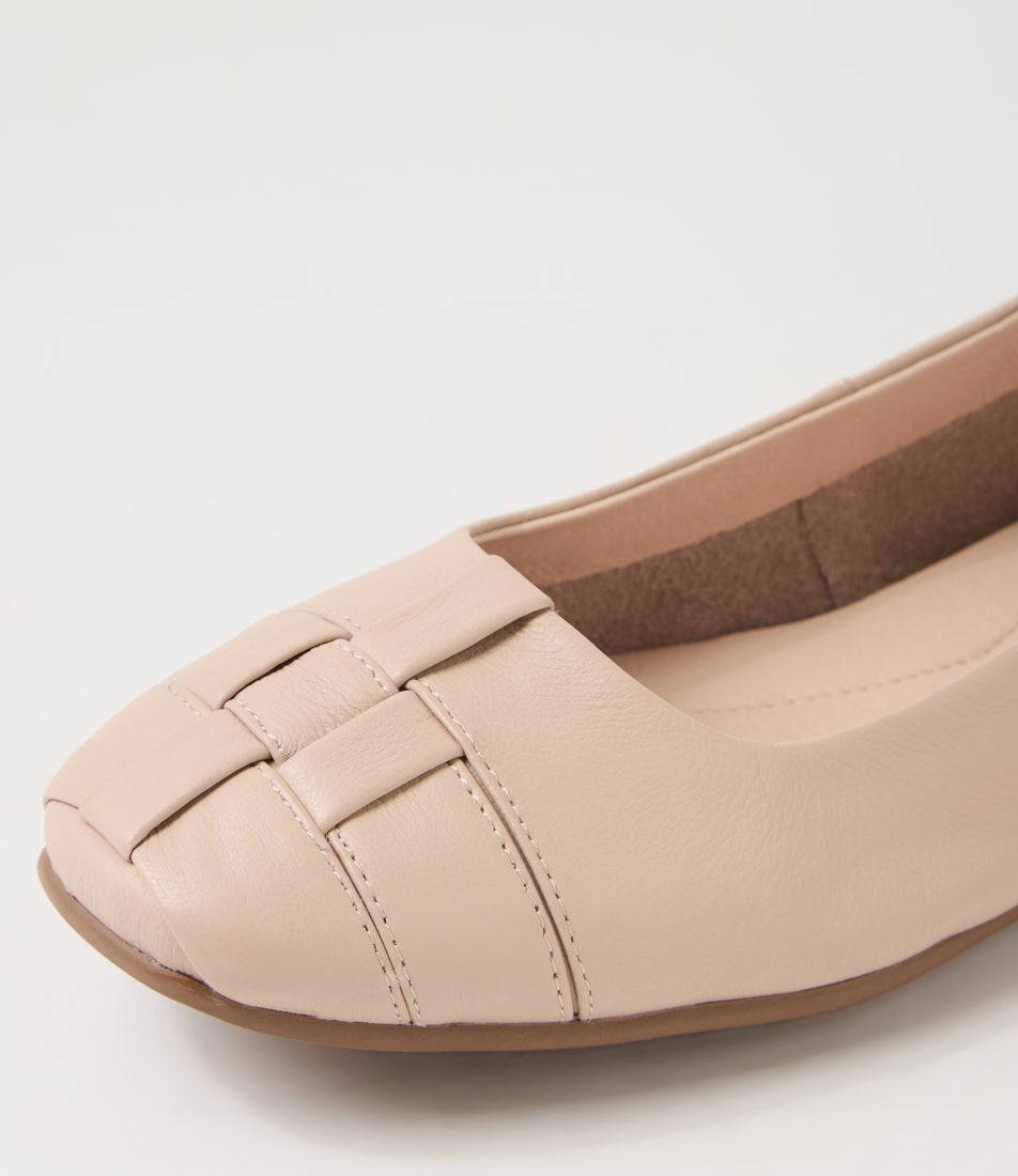 Tylan Stone Leather Flat Shoes