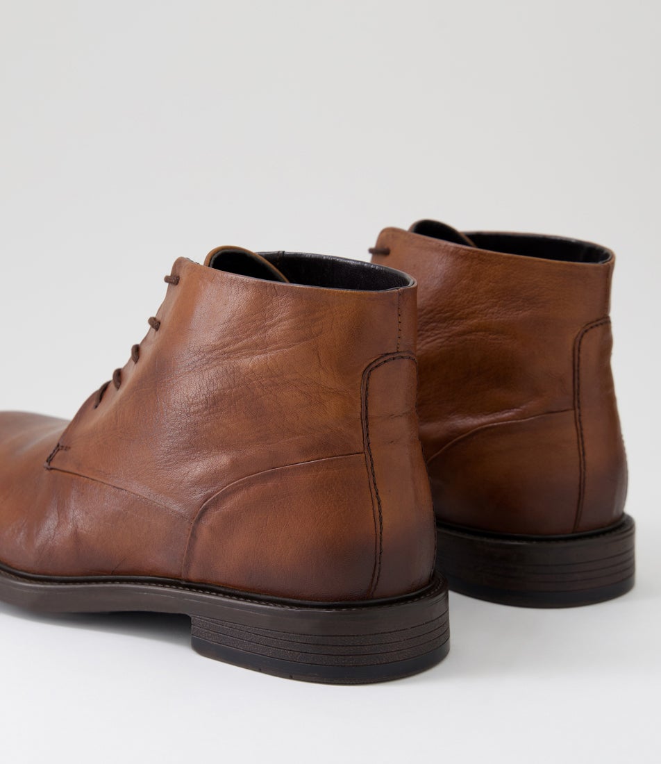 Quota Brown Leather Lace Up Boots