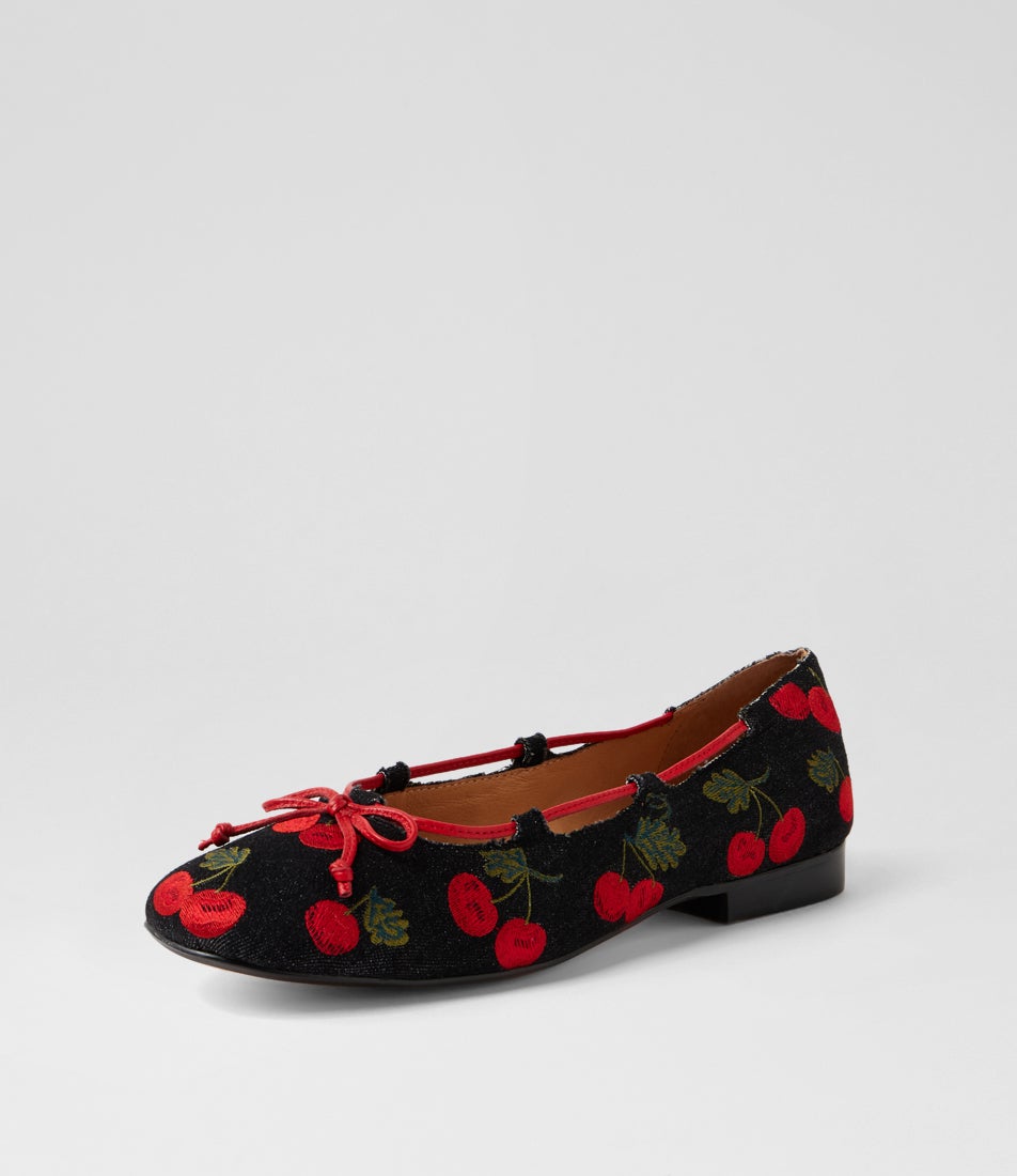 Mellasy Black Cherries Red Fabric Ballet Flats Mellasy Black Cherries Red Fabric Ballet Flats