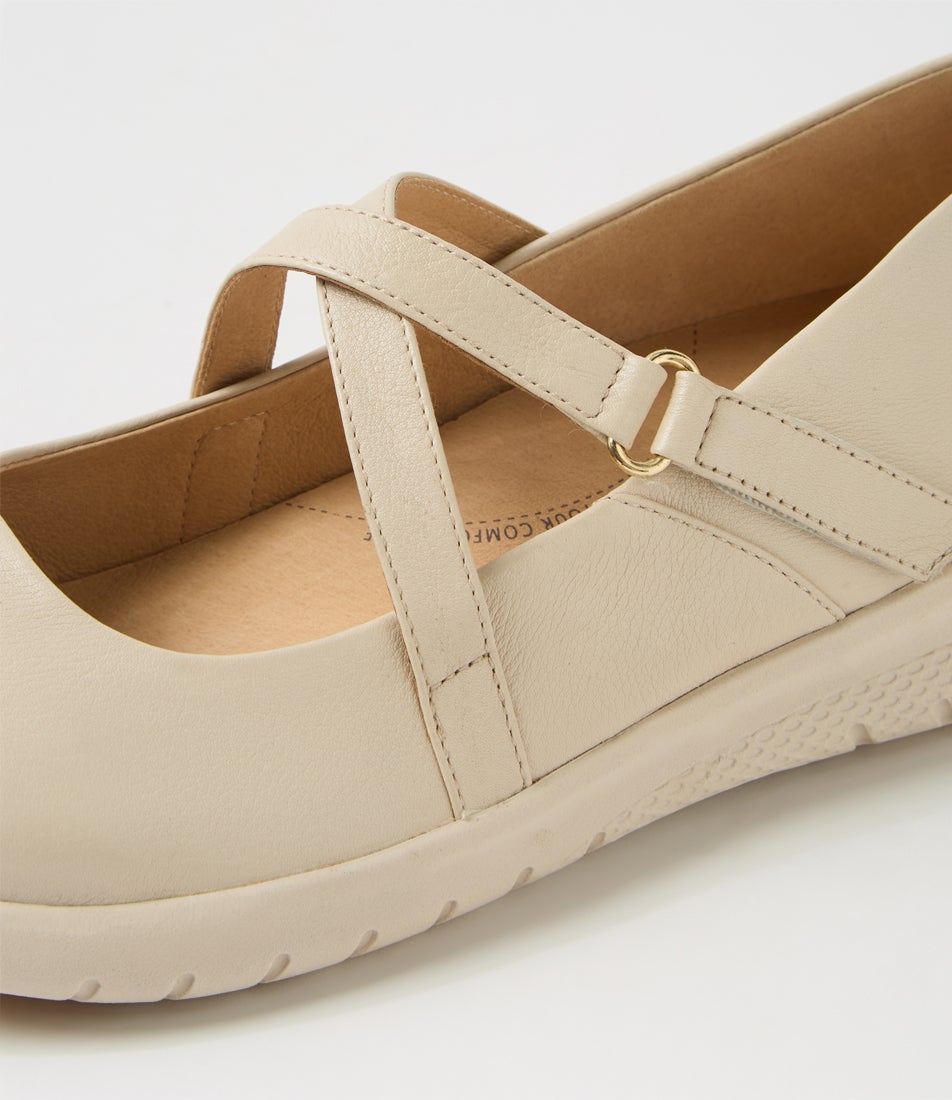 Soffees Xf Almond Leather Flat Shoes