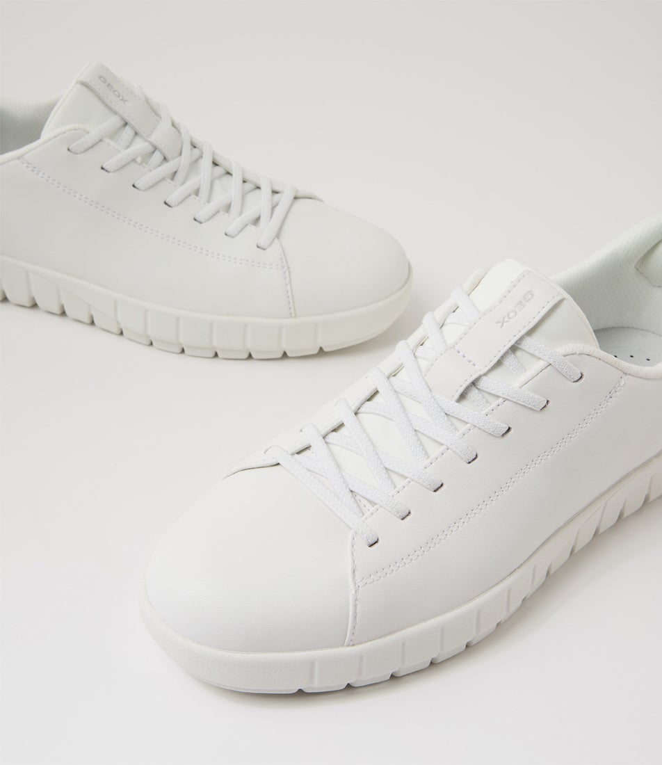 U Flextride Plus Low White Leather Sneakers