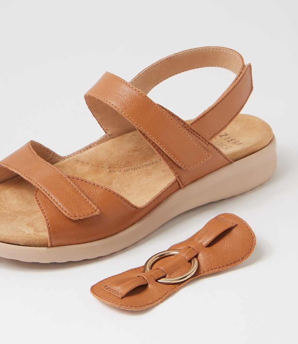 Brisa Xw Dark Tan Almond Leather Sandals
