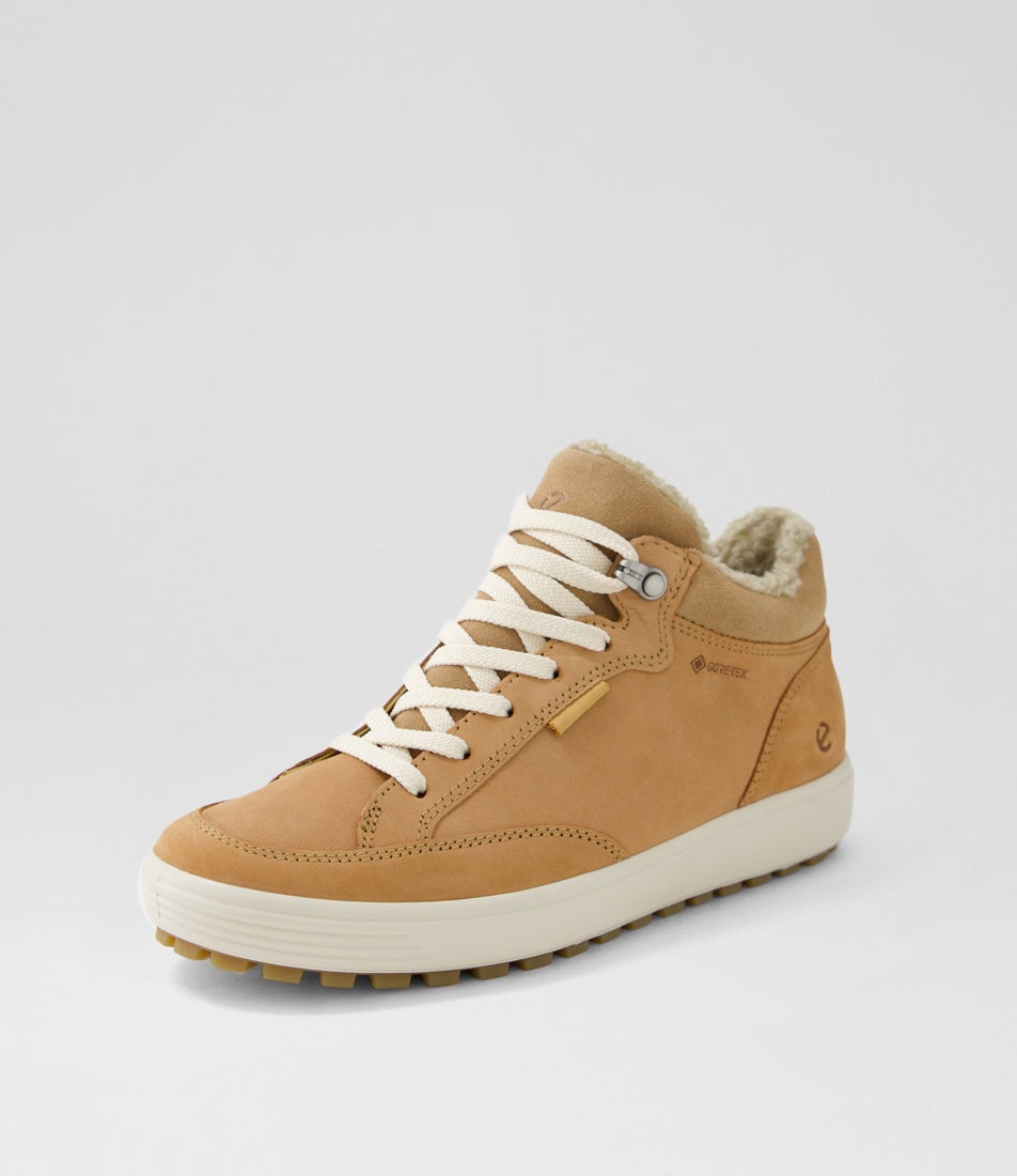 Soft 7 Tred W Cashmere Nubuck Sneakers