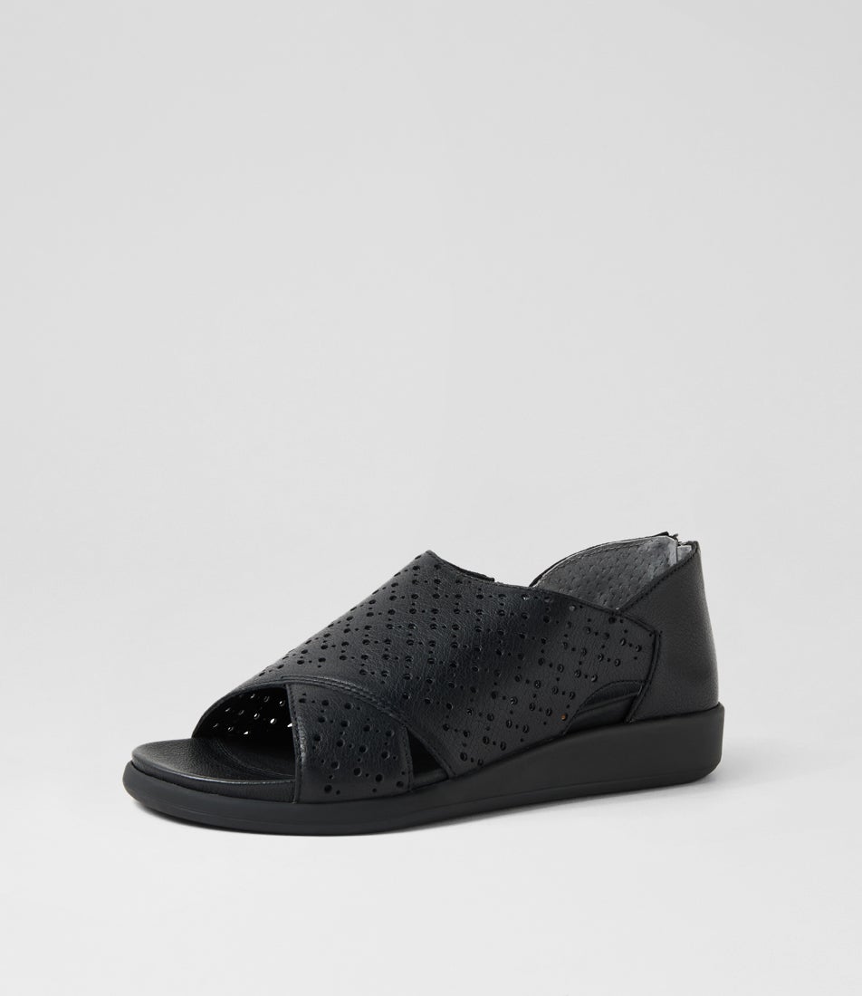 Issela W Black Leather Sandals