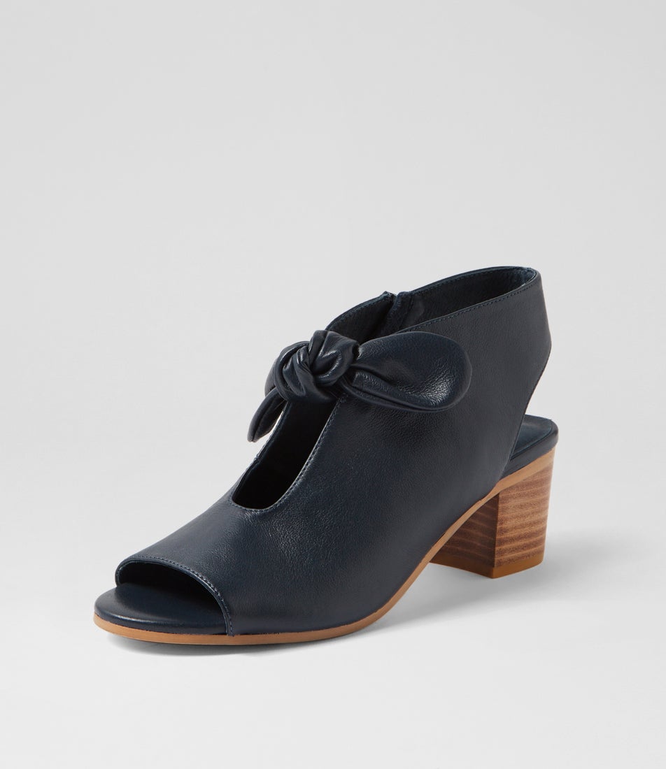Banana Navy Leather Sandals