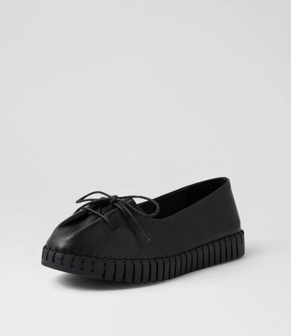 Hemel Black Leather Ballet Flats
