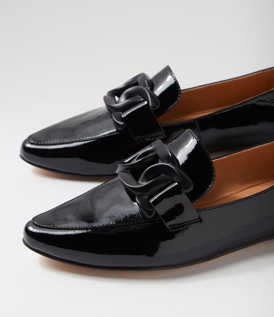 Socoros Black Patent Leather Loafers Socoros Black Patent Leather Loafers