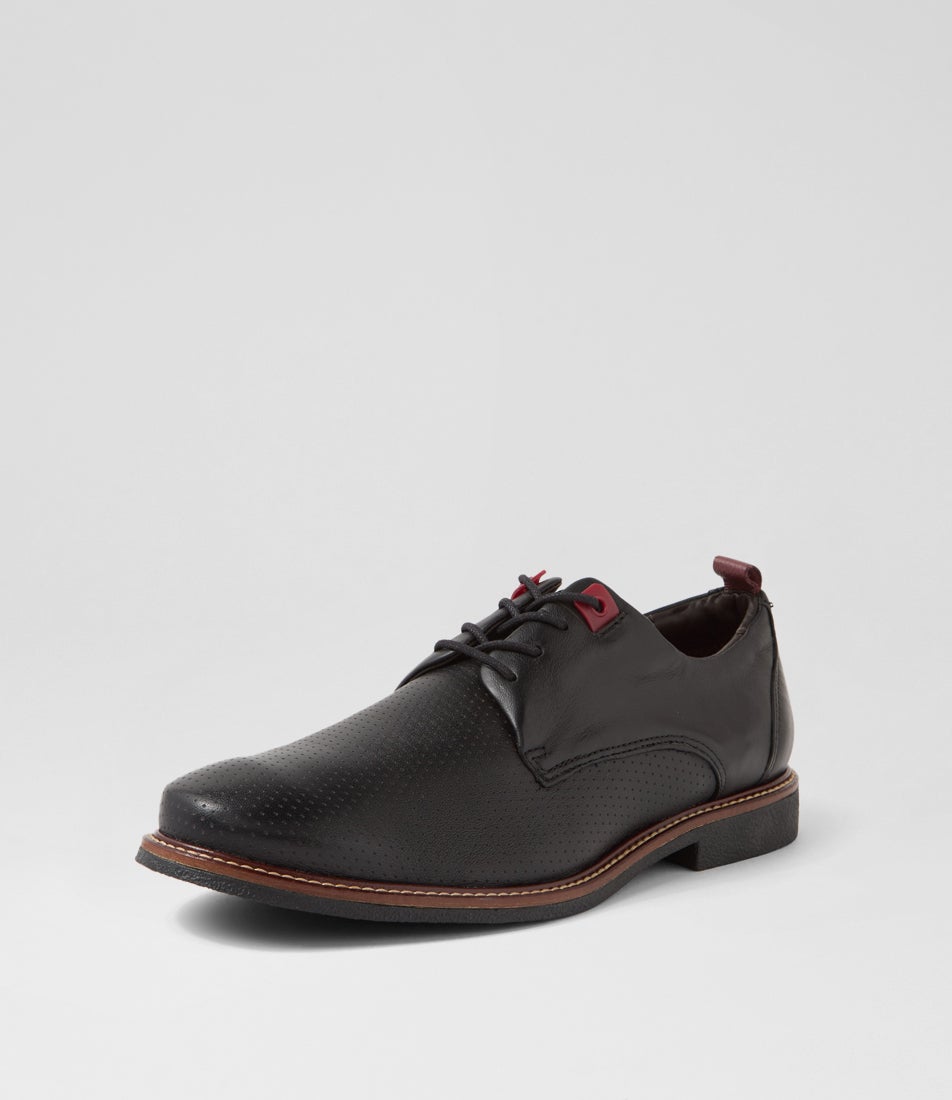 Oakley Preto Leather Lace Up Flats