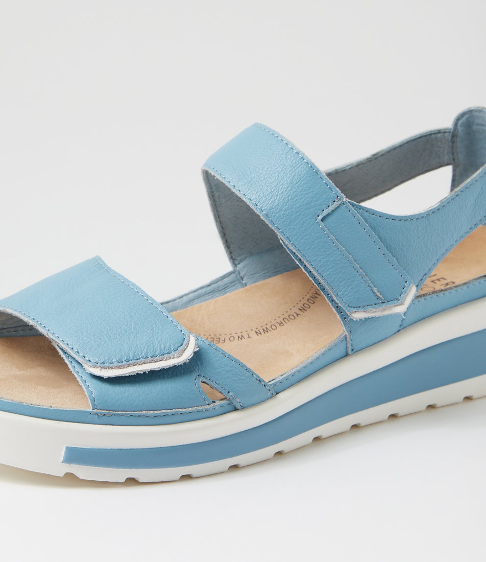 Gedd W New Blue White Leather Sandals