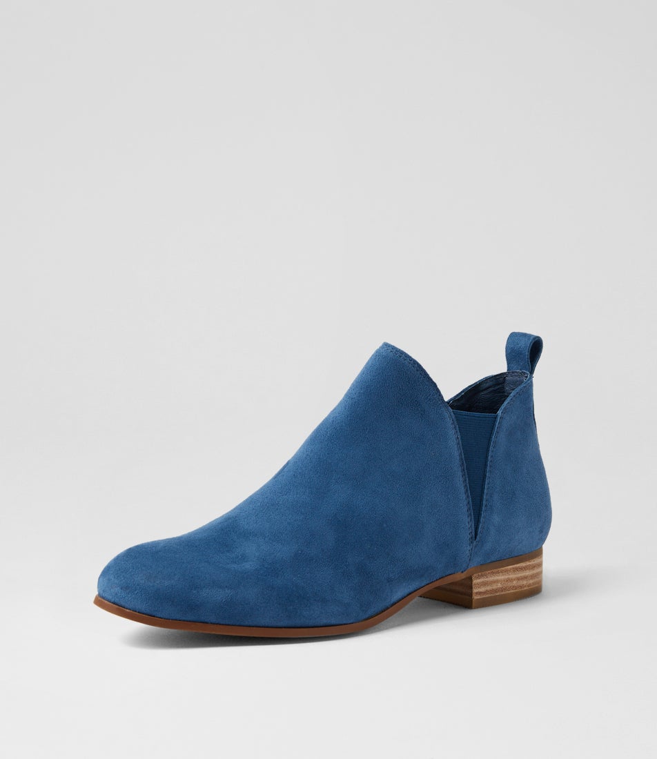 Foe Light Navy Suede Ankle Boots