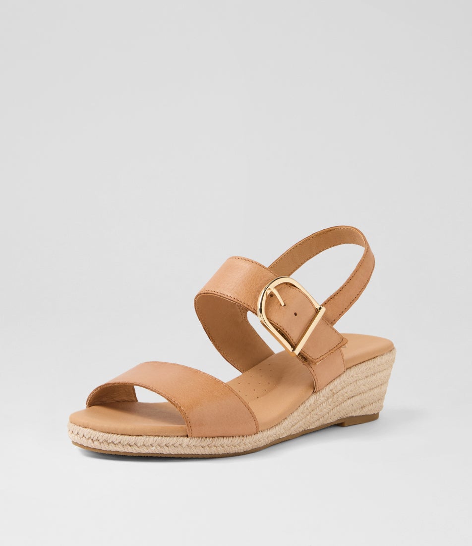 Hucy Dark Tan Leather Sandals