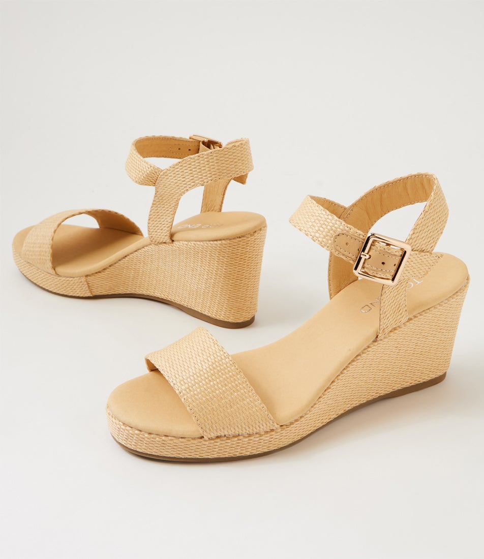 Gossy Natural Synthetic Raffia Sandals