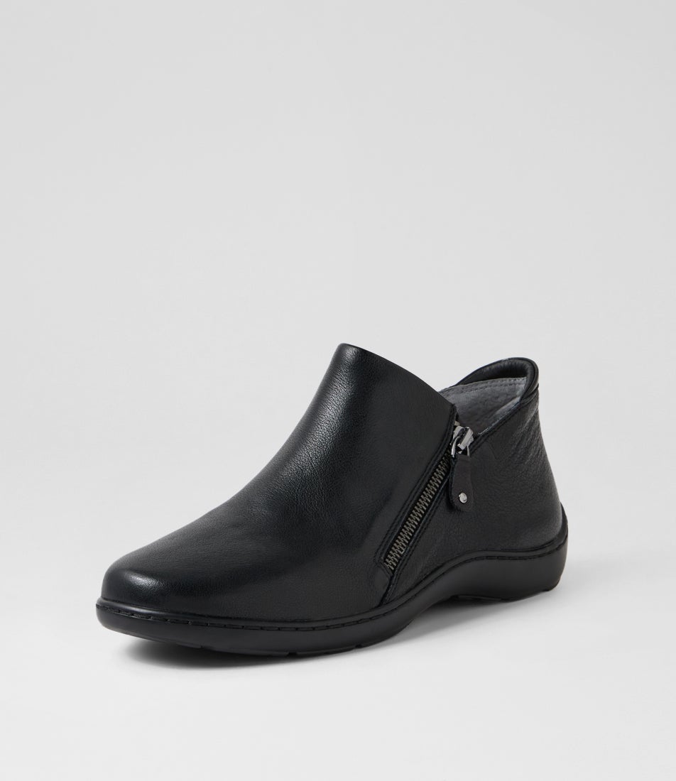 Wraye Xf Black Leather Ankle Boots