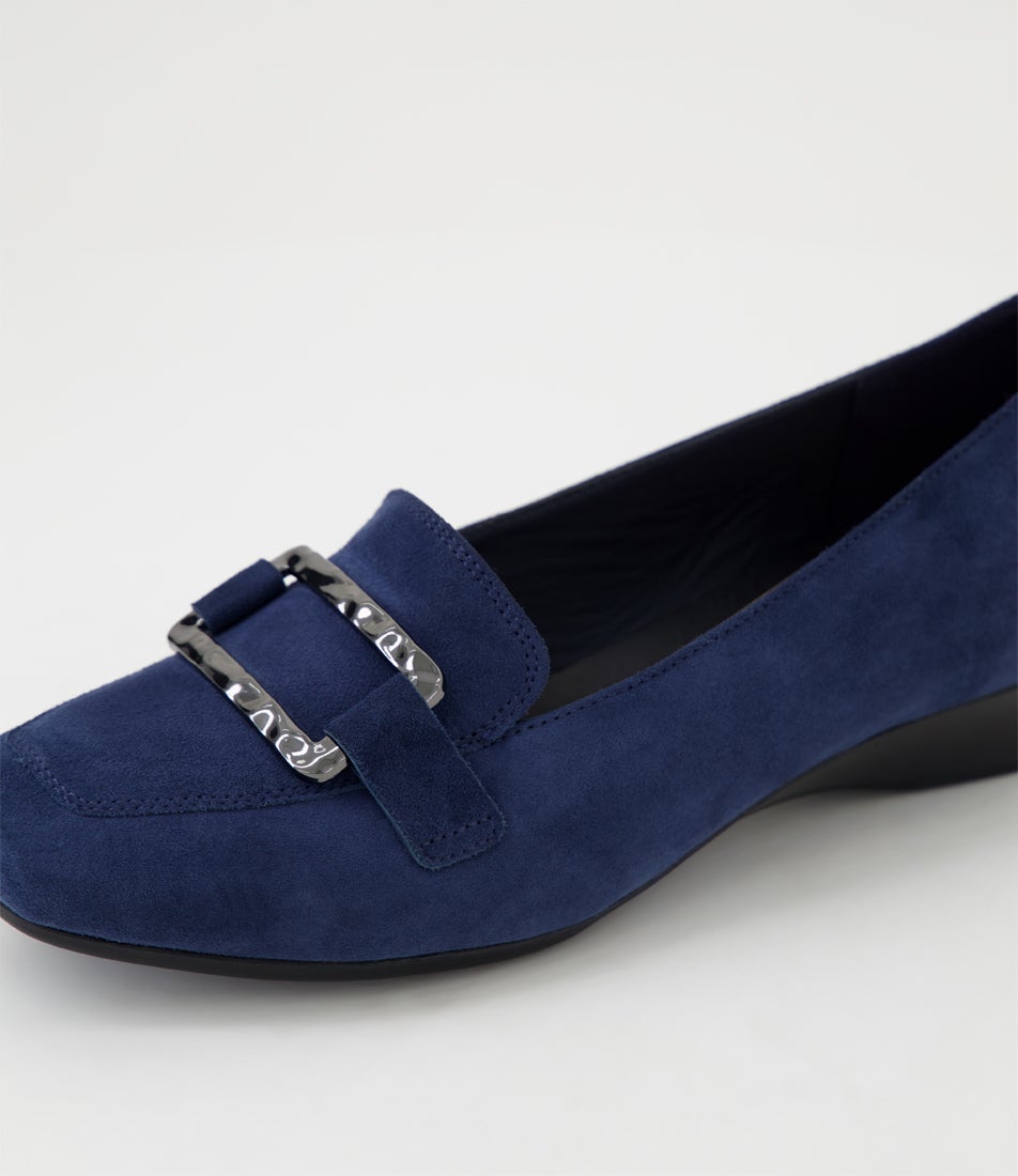 Rosse Navy Suede Heels