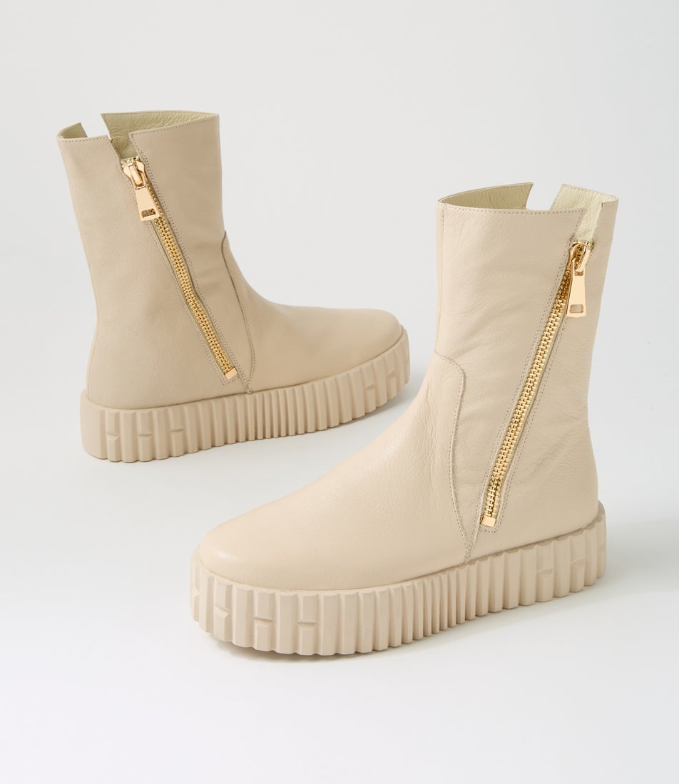 Bluma Vanilla Leather Ankle Boots