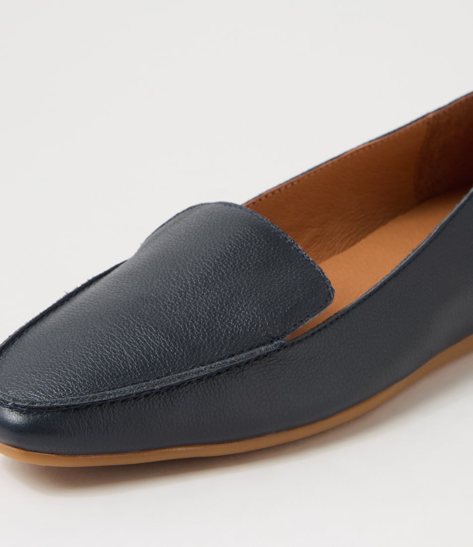 Kirrer Navy Leather Flat Shoes
