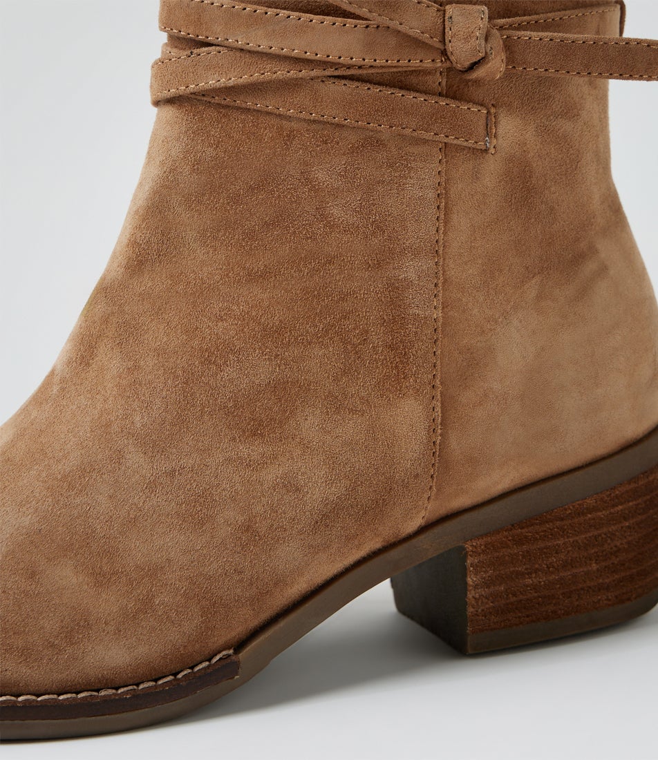 Ellon Xf Light Choc Suede Ankle Boots