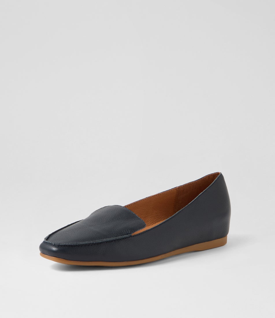 Kirrer Navy Leather Flat Shoes
