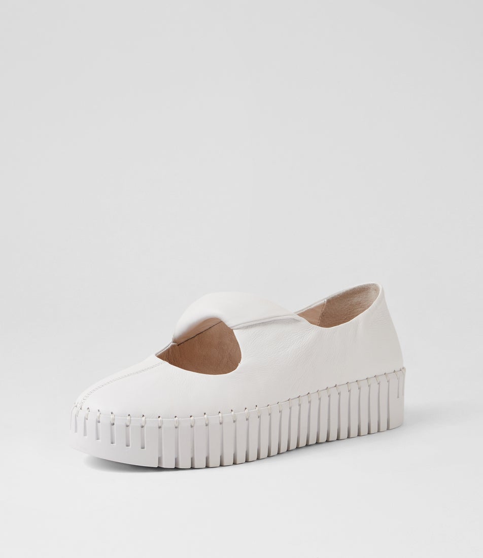 Breakar White Leather Flat Shoes