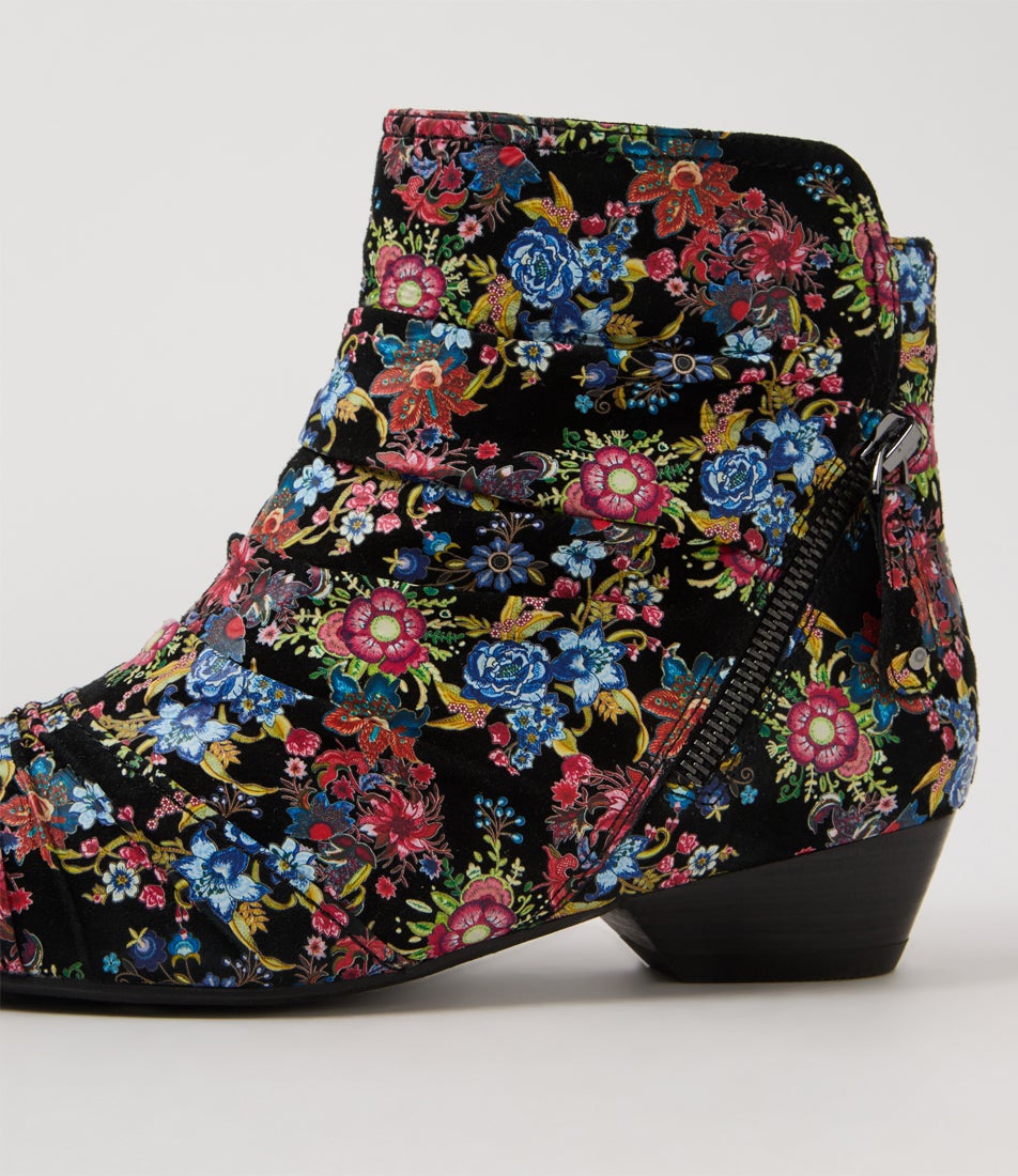 Camryn Xw Black Bloom Leather Ankle Boots