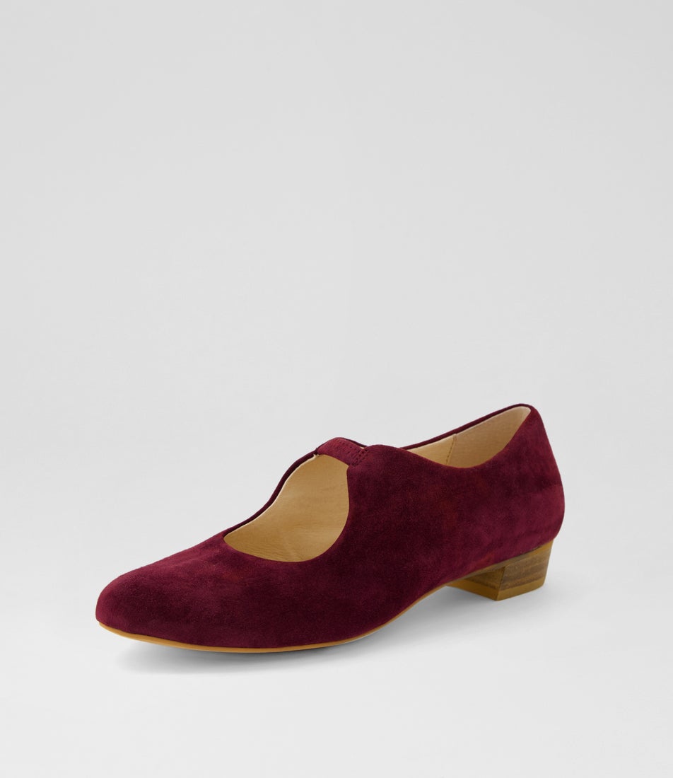Eser Burgundy Suede Flat Shoes