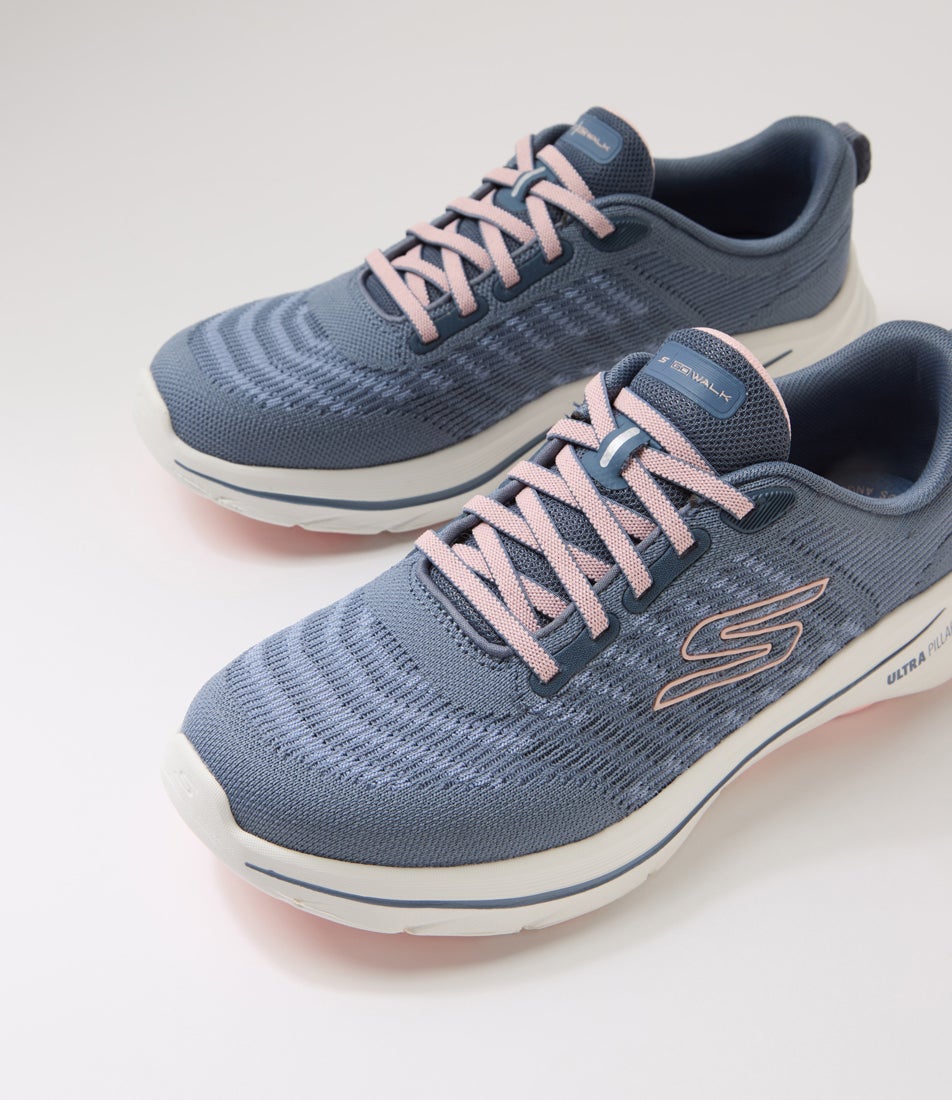 Go Walk 8 Blue Pink Fabric Sneakers Go Walk 8 Blue Pink Fabric Sneakers