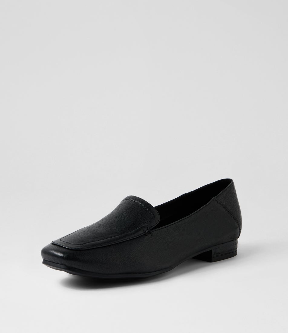 Tousan Black Leather Flat Shoes