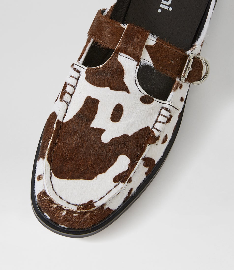 Gemir Brown Cow Pony Flat Shoes