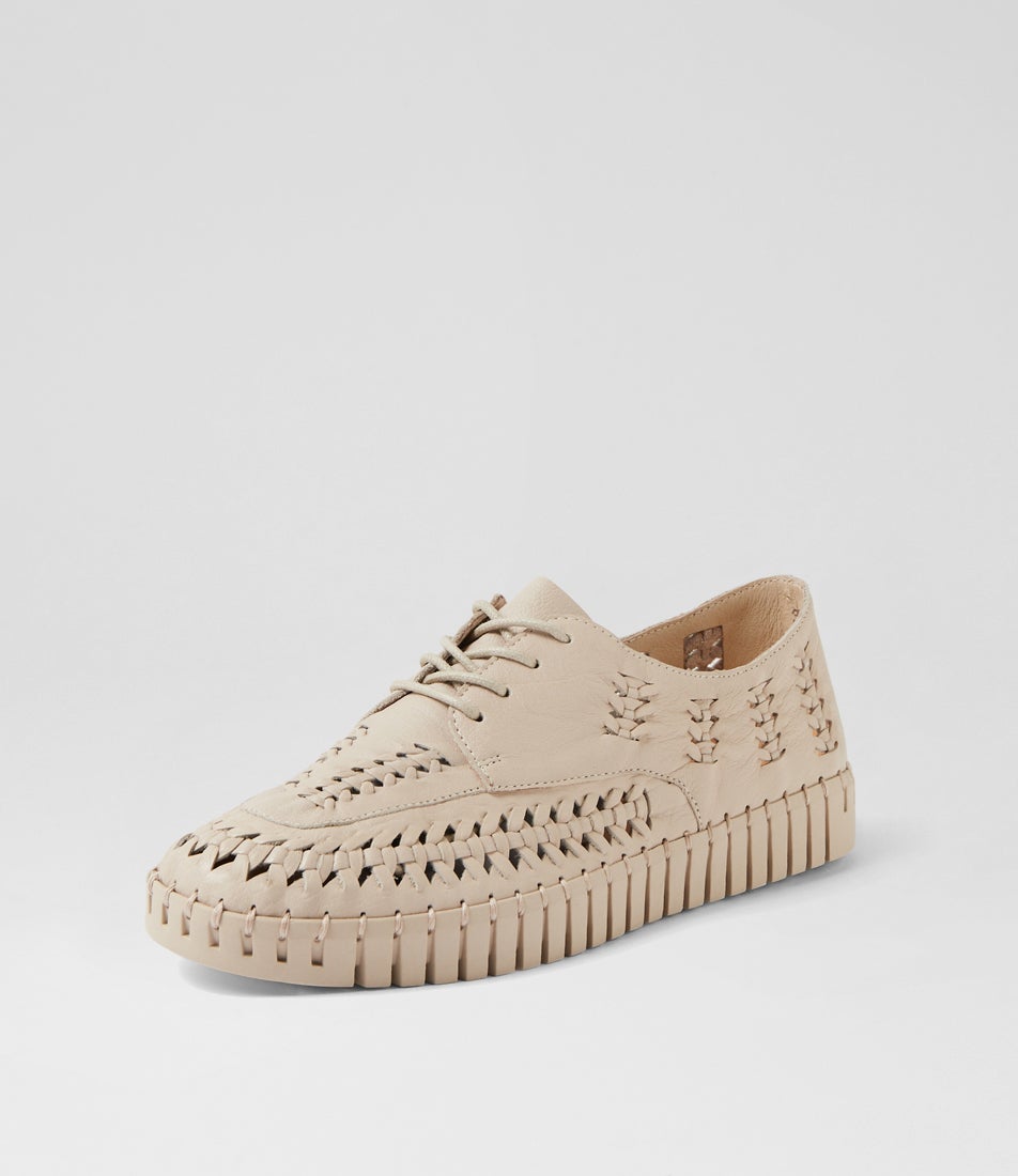 Harlio Almond Leather Sneakers