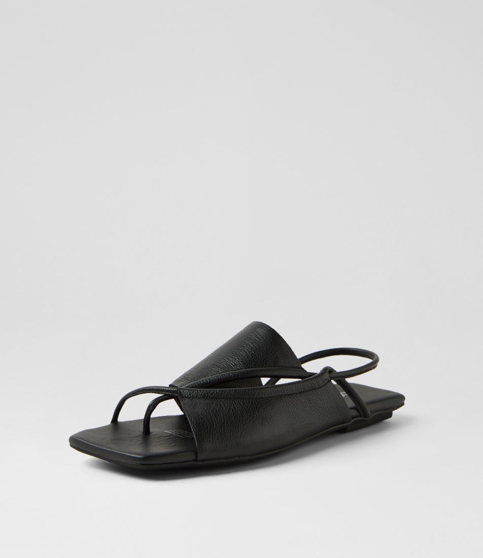 Egain Black Leather Sandals