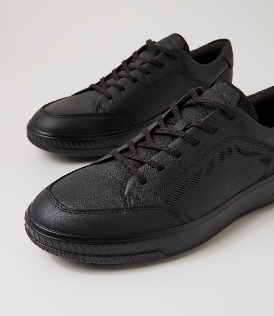 Move M Black Leather Sneakers