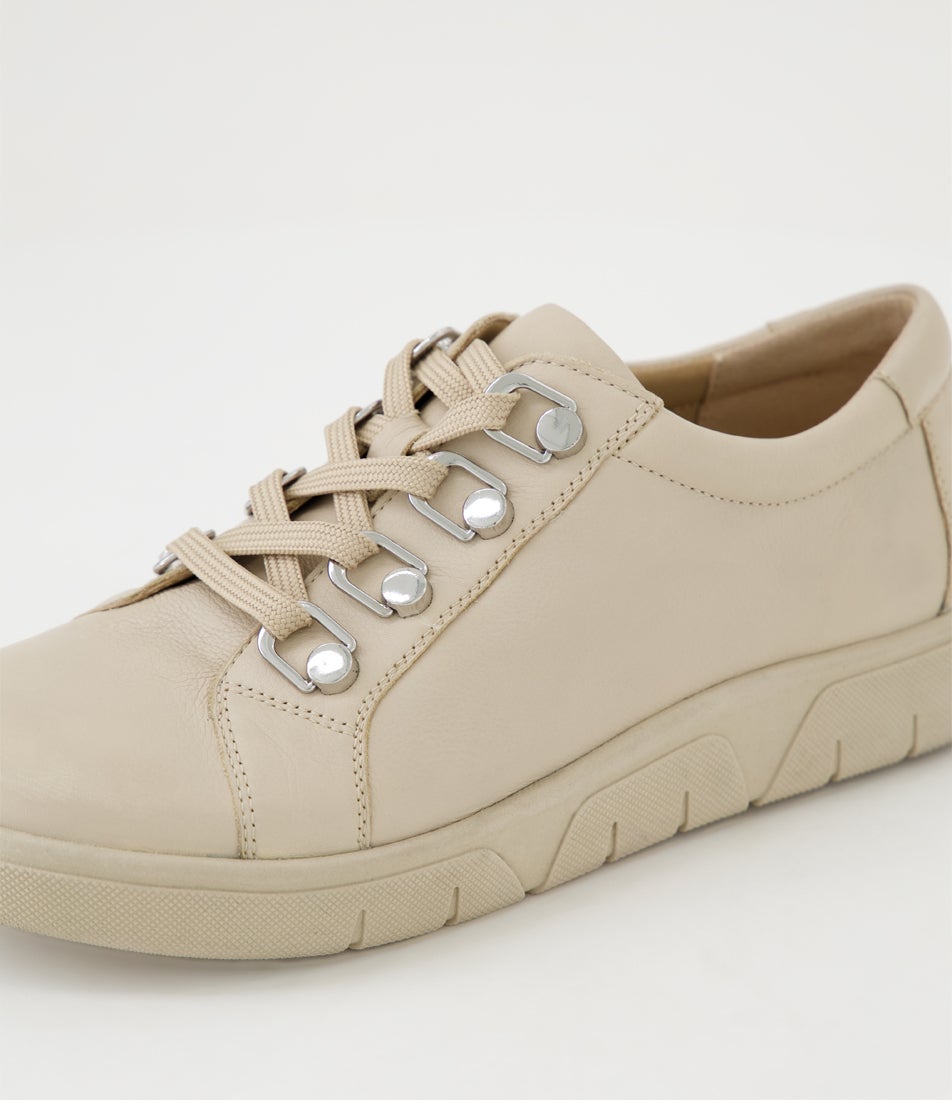 Theas D Almond Leather Sneakers