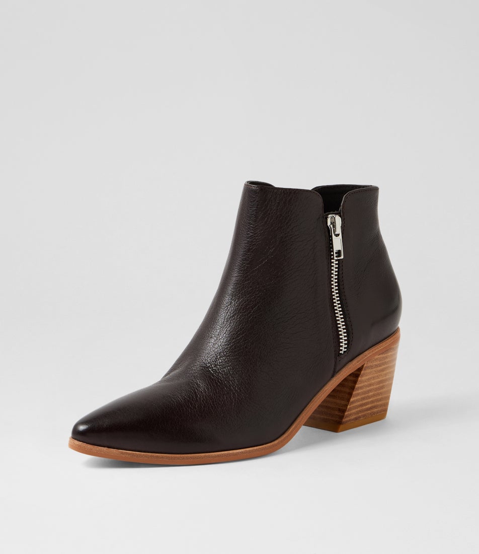 Jeeps Choc Leather Ankle Boots