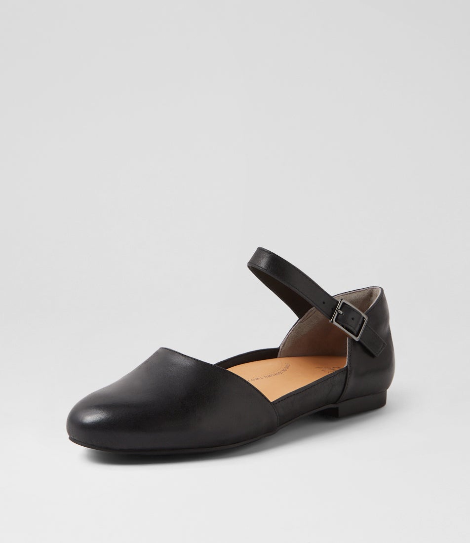 Cavalcade Xf Black Leather Flat Shoes