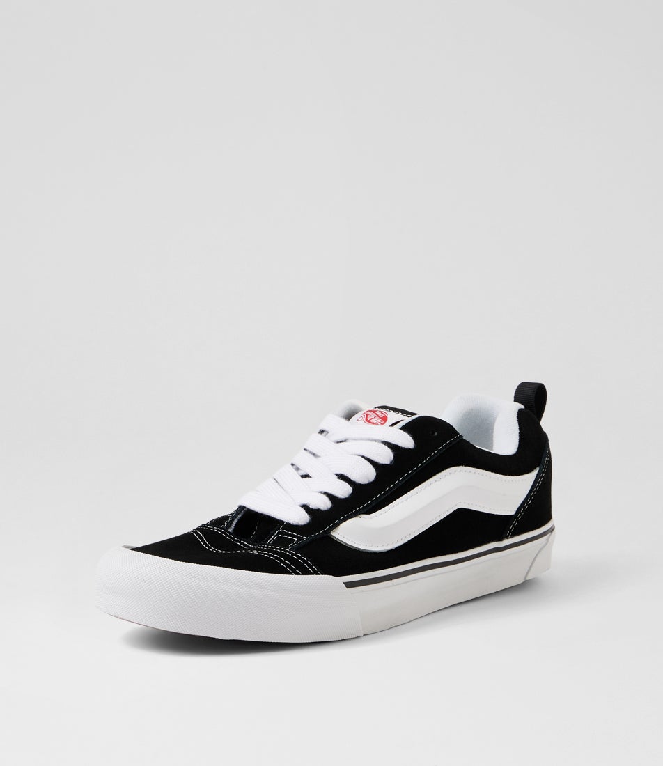 Knu Skool M Black True White Suede Sneakers