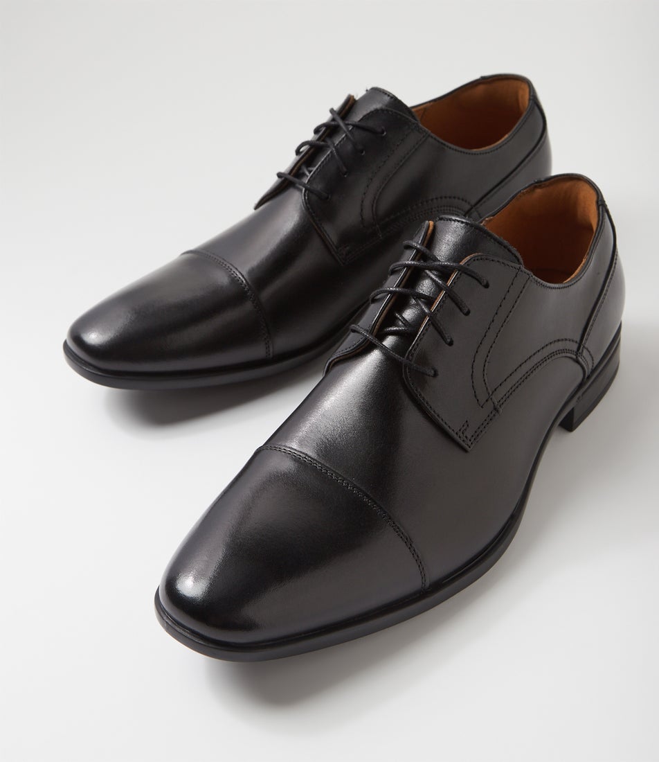Zagami Cap Black Leather Lace Up Flats