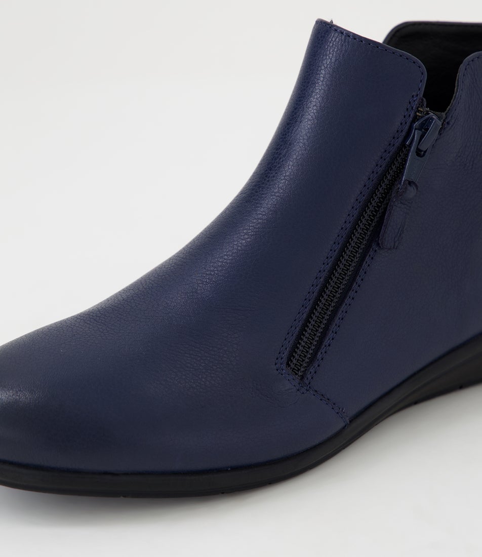 Fallenn Ocean Leather Ankle Boots