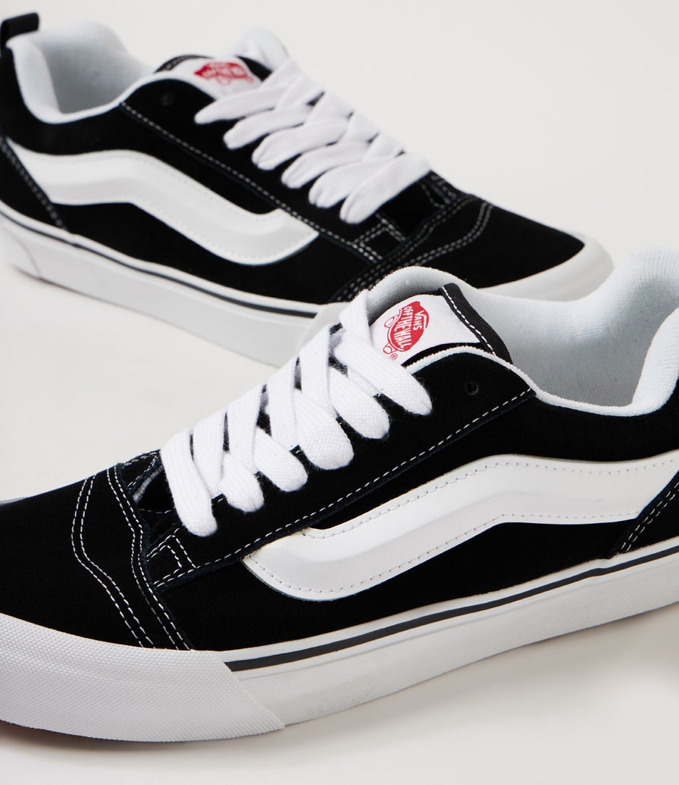 Knu Skool M Black True White Suede Sneakers
