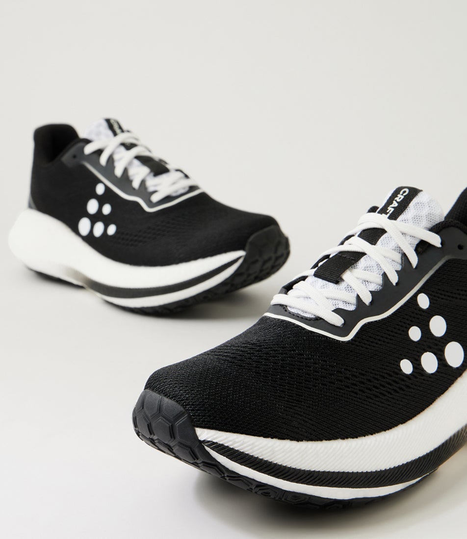 Pacer 2 W Black White Mesh Sneakers